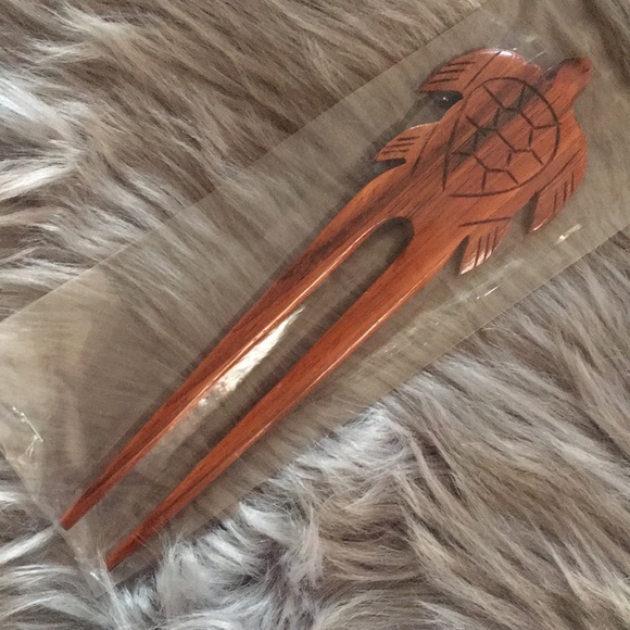 ☄️clearance item☄️🆕 wooden hair pick - Picture 2 of 4